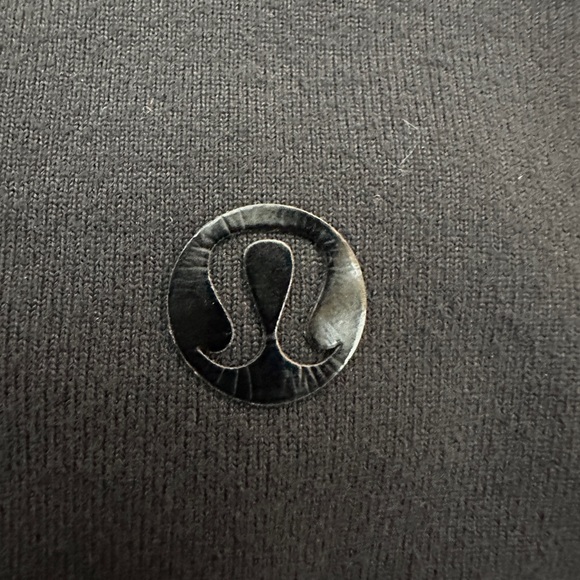 Lululemon black leggings - Picture 4 of 8